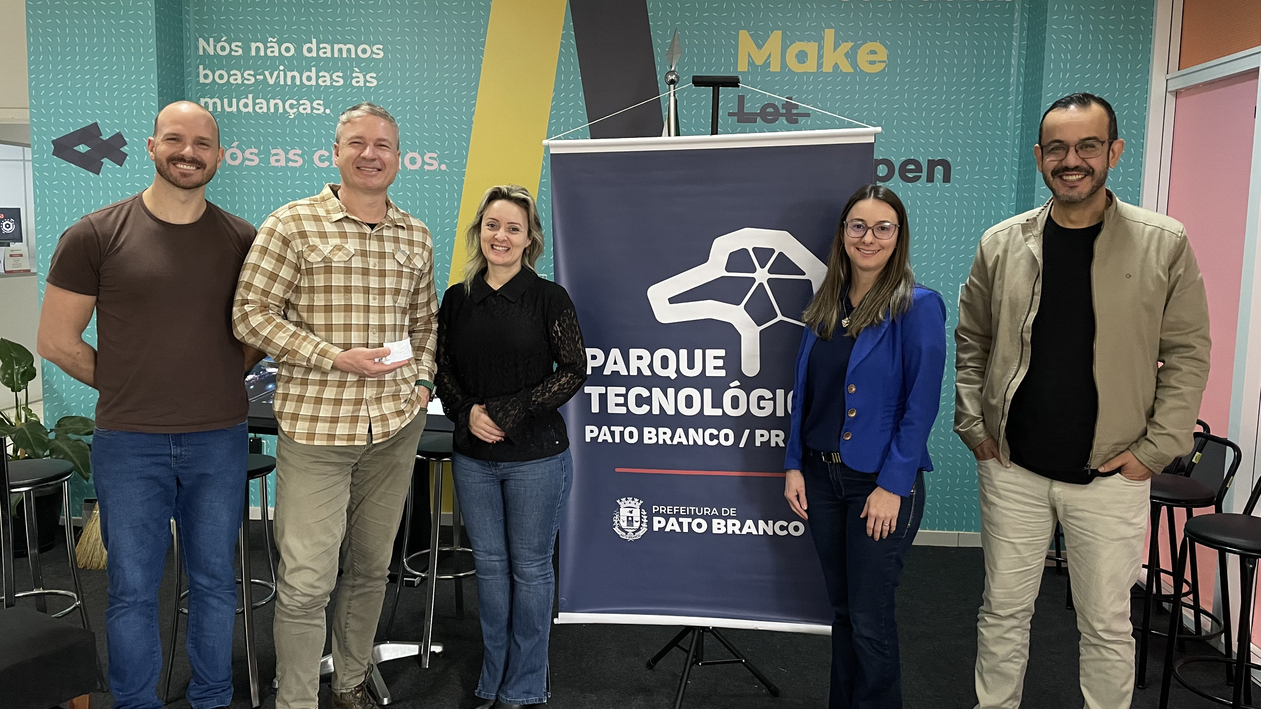 Parque Tecnológico fortalece parceria com o Sebrae PR em agenda estratégica